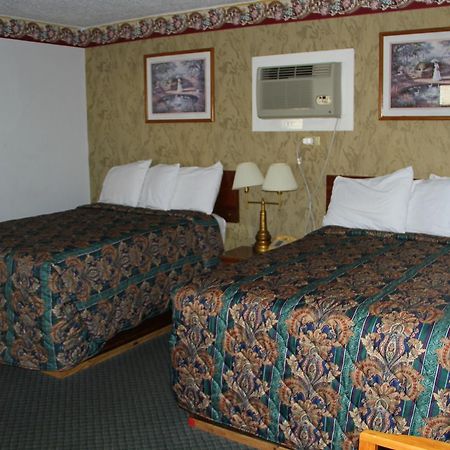 Skyliner Motel Stroud Eksteriør billede